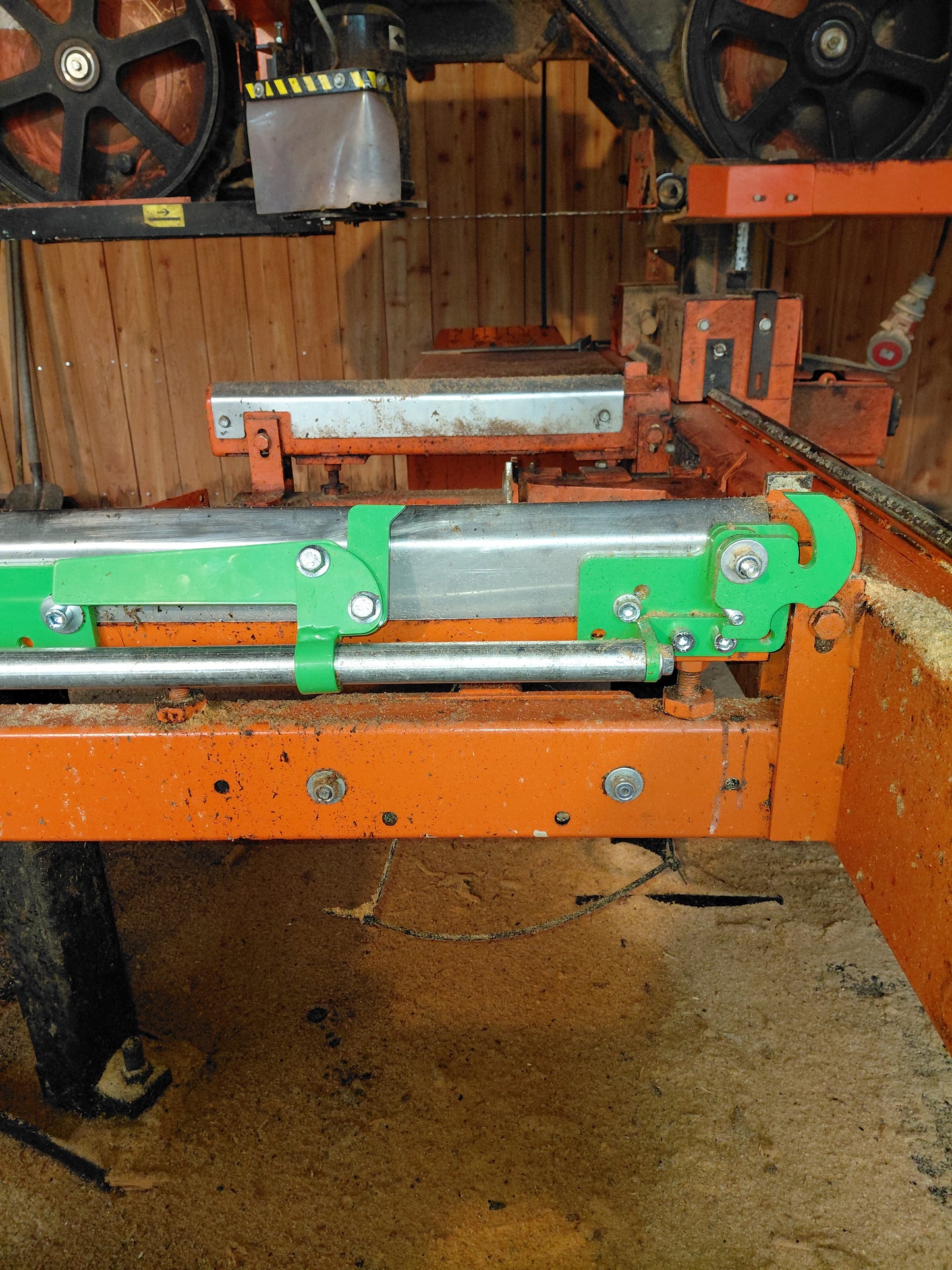 Serre-joint supplémentaire pour Wood-Mizer LT20 / LT40 / LT70 (configuration banc A)