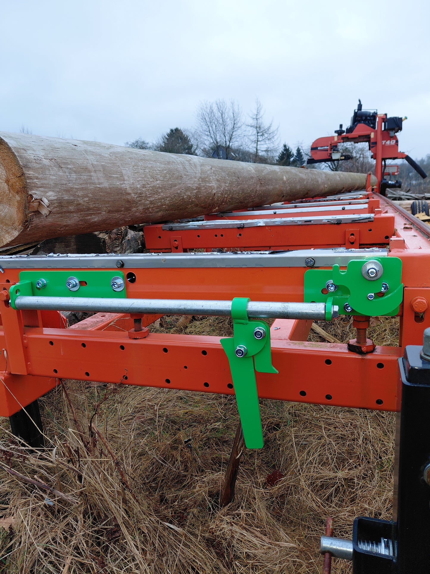 Serre-joint supplémentaire pour Wood-Mizer LT20 / LT40 / LT70 (configuration banc A)